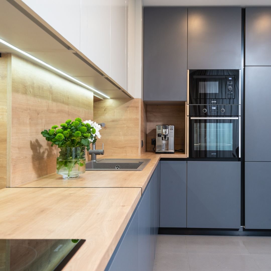 مركز صيانة يونيفرسال